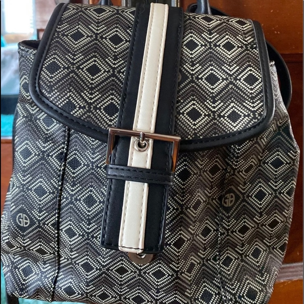 Giani Bernini small backpack purse